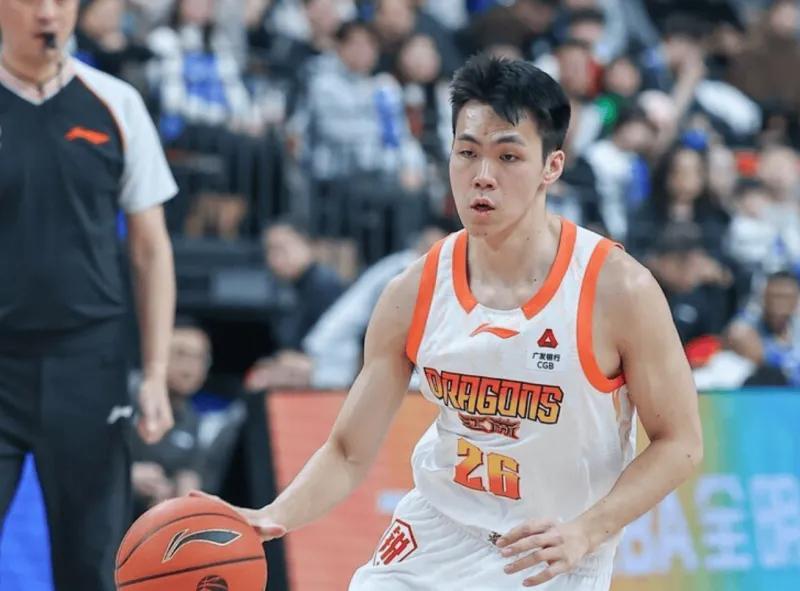 难怪庞峥麟能投进全明星！挡拆配合撕碎北京防守，突破侵略性拉满