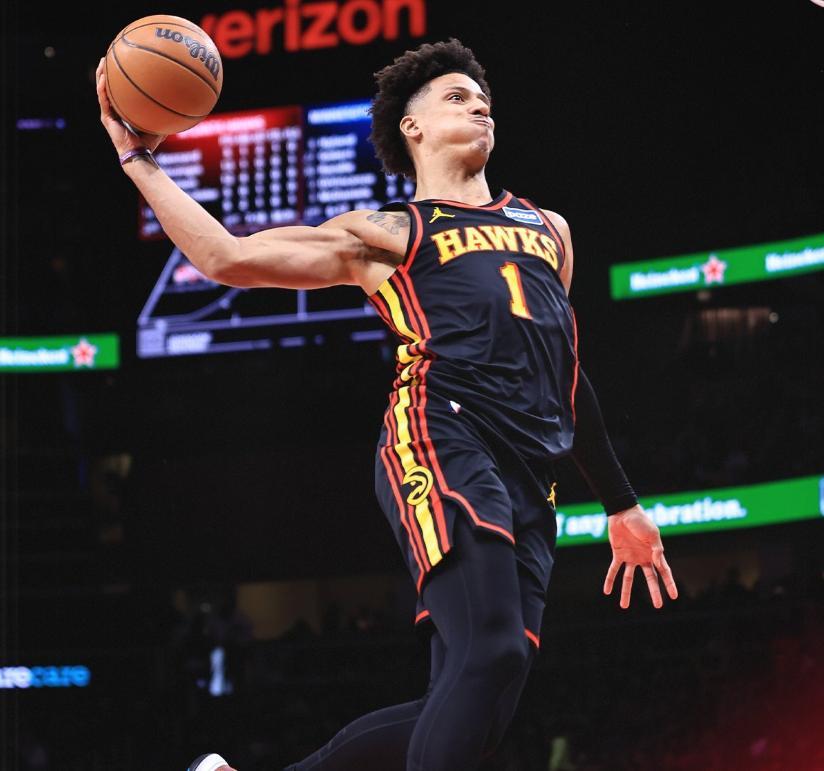 kaiyun-CJ战旧主20分带不动鹰王，冠军后卫12+4+4+3，残阵开拓者逆转老鹰